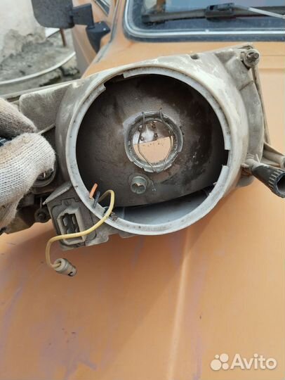 Продам левую фару на ваз 2109, 2108 и 21099