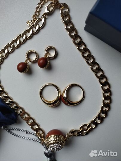 Набор колье, серьги, кольцо