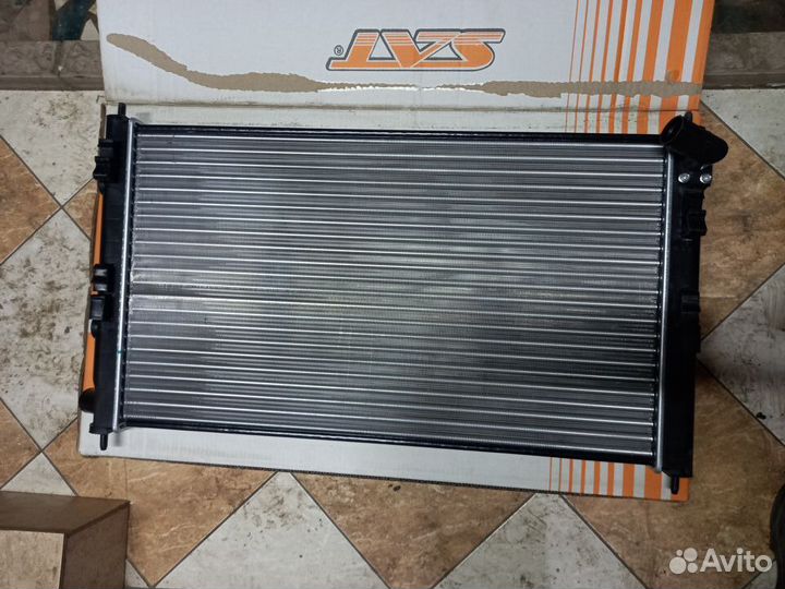 Радиатор охлождения Mitsubishi ASX Lancer X 4007