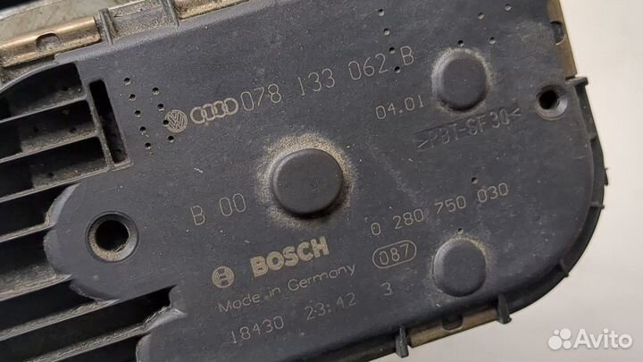 Заслонка дроссельная Audi A8 (D2), 2001