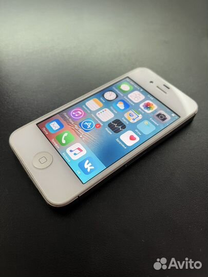iPhone 4S, 16 ГБ