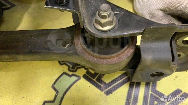 Рычаг задний левый Subaru Legacy BP5 EJ204 11.2003