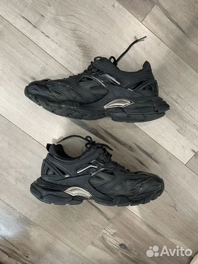 Balenciaga track 2 black