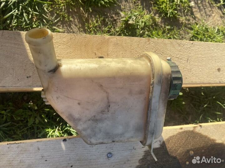 Бачок гидроусилителя Porsche 955 VW Touareg