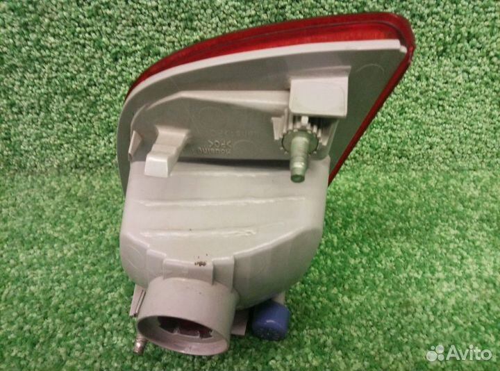 Фонарь задний в бампер левый Lexus LX 2007-2012