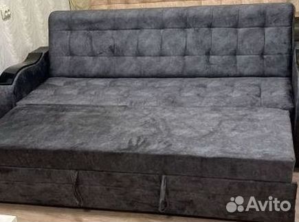 Прямой диван в наличии