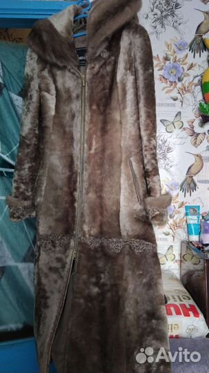 Шуба мутоновая с капюшоном 44 46
