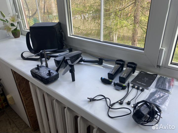 Квадрокоптер (дрон) hubsan zino PRO+