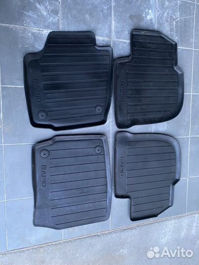 Коврики на skoda rapid