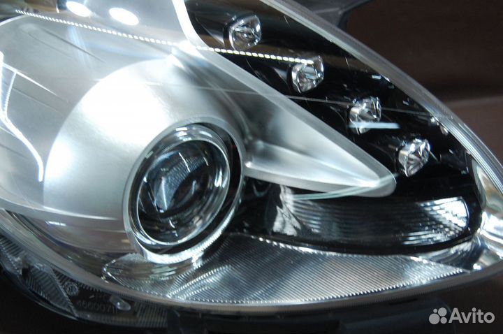 Фара правая - Alfa Romeo Giulietta (2010-16гг)