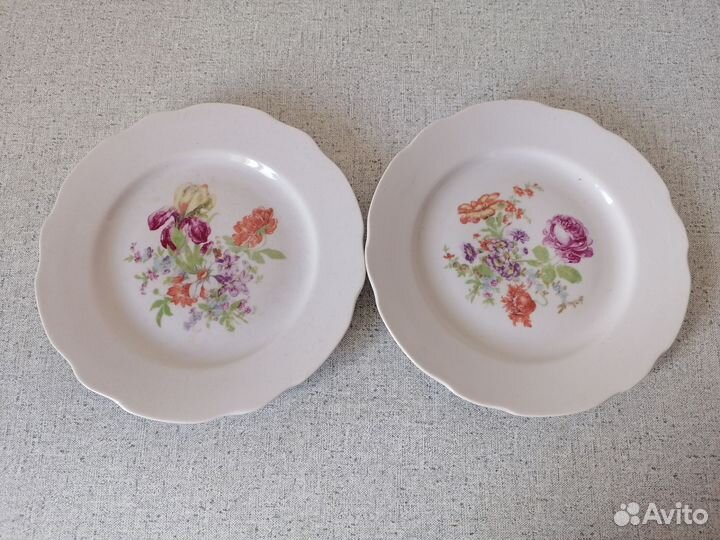 Тарелки и блюдца. Форфор. Дулёво. СССР