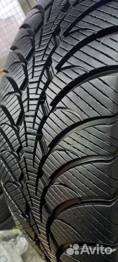 Goodyear UltraGrip Ice WRT 225/55 R18 98T