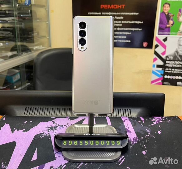 Samsung Galaxy Z Fold3 5G, 12/512 ГБ