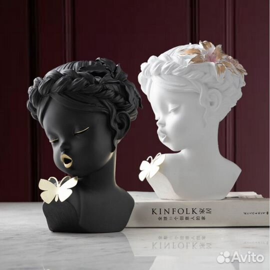 Дизайнерская статуэтка