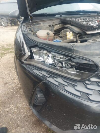 Фара левая LED Kia K5 2019