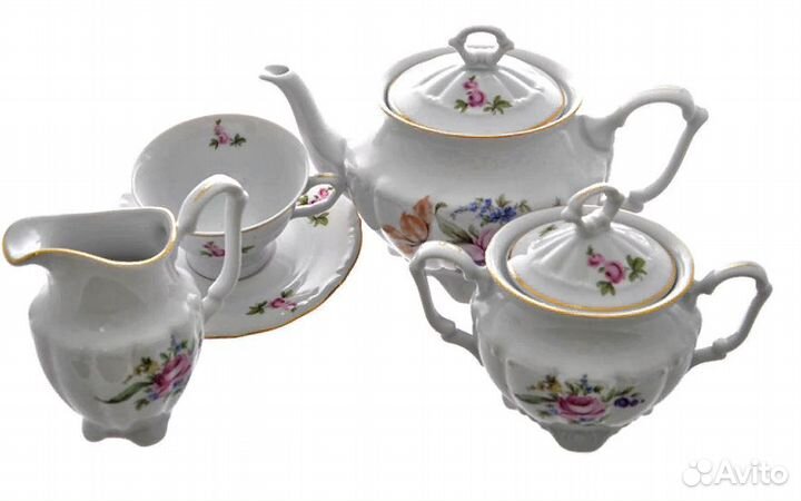Чайный сервиз на 6 персон 