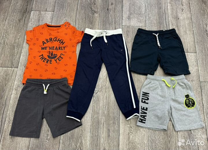 Пакет фирменных вещей на мальчика 110-116