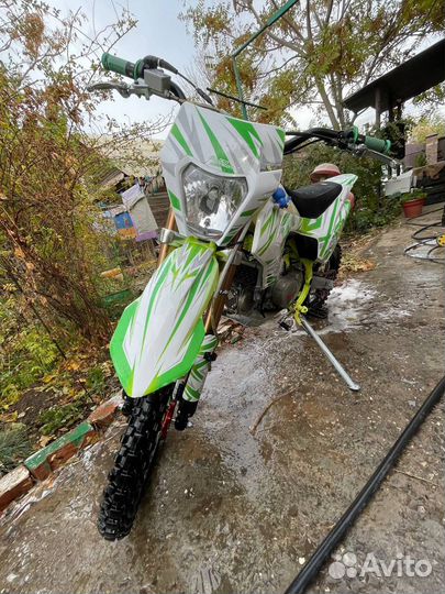 Питбайк Motoland MX140 Шлем в комплекте