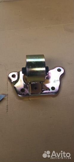 Опора двигателя Mitsubishi Outlander awsmi1184