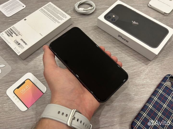 iPhone 11, 128 ГБ