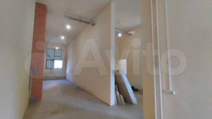 Свободного назначения, 90 м²