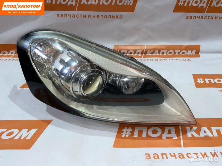 Фара Ксенон прав. Volvo XC60 2010 30763138