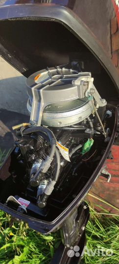 Мотор Тохатсу 9.8