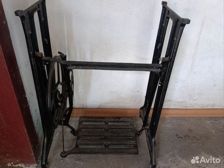 Чугунная станина