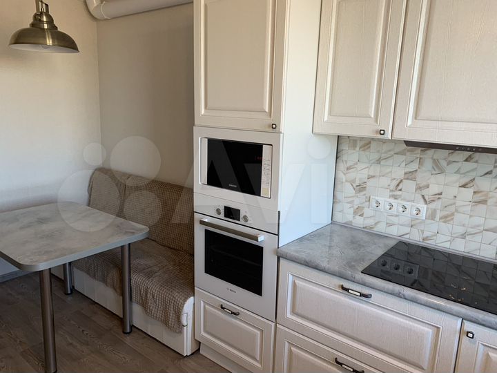 2-к. квартира, 76 м², 17/18 эт.