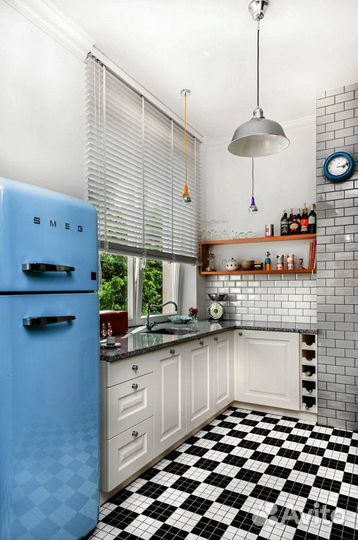 Жалюзи горизонтальные на кухню