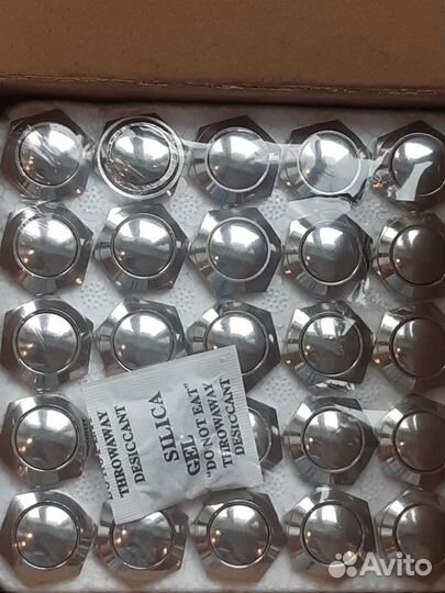 Нержавеющая кнопка