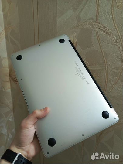 Apple MacBook Air 2011