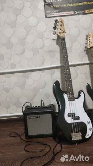 Бас гитара fender