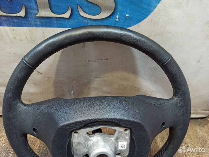 BMW 5 F10, 7 F01 F07 6 F13, руль стандарт