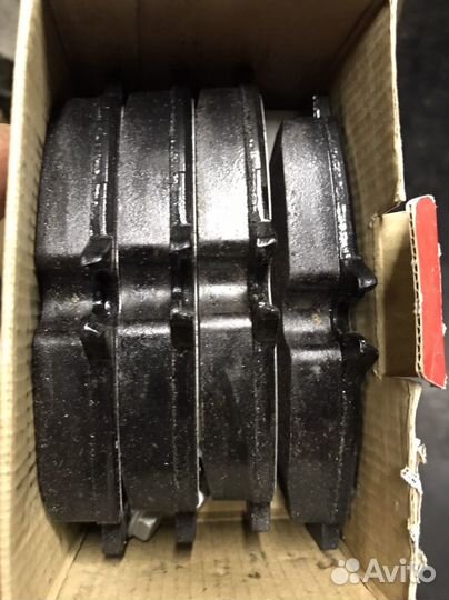 Тормозные колодки задние sprinter crafter ремса