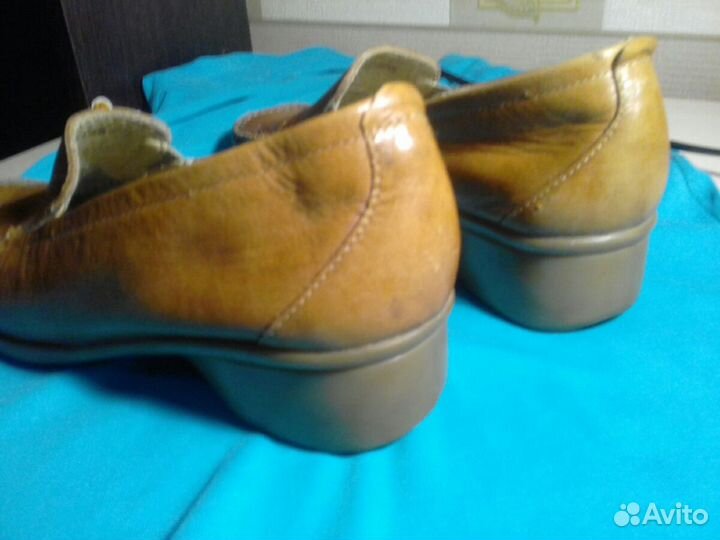 Женские мокасины