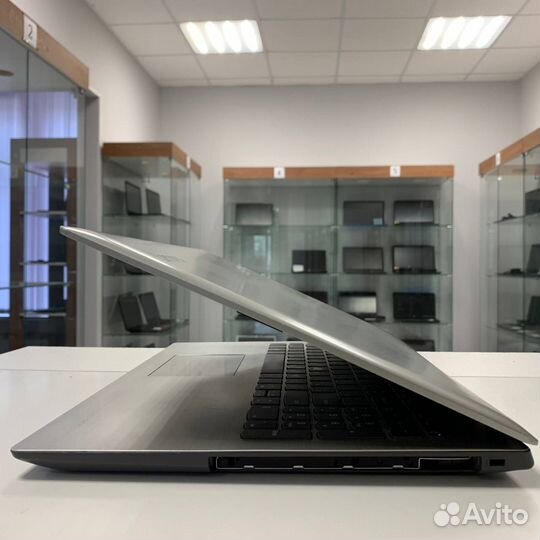 Игровой ноутбук Lenovo (AMD A9/ 8gb/ Radeon R7)