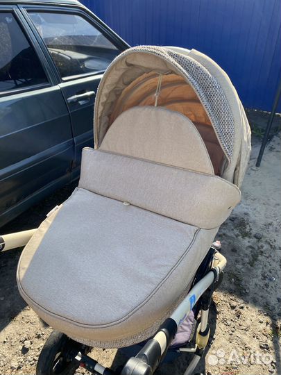 Прогулочная коляска 2 в 1