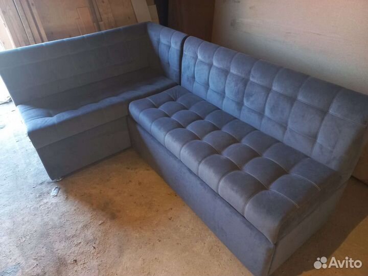 Кухонный угловой диван