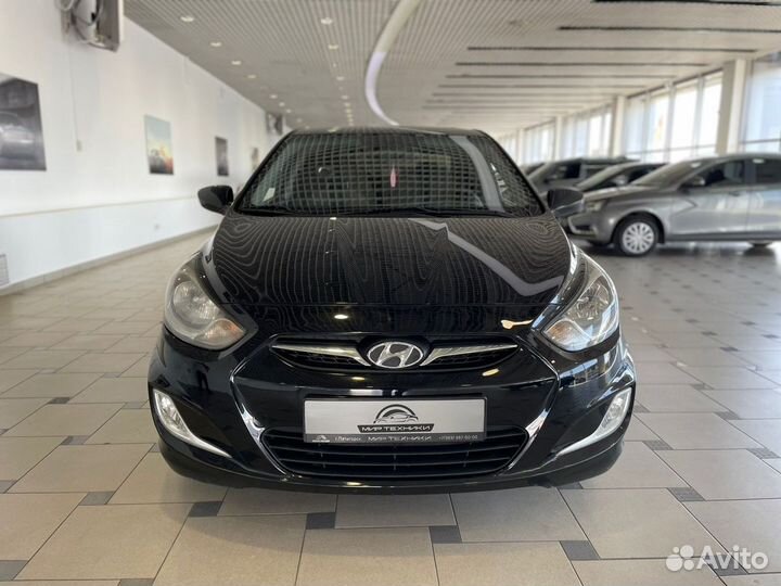 Hyundai Solaris 1.6 AT, 2011, 219 802 км