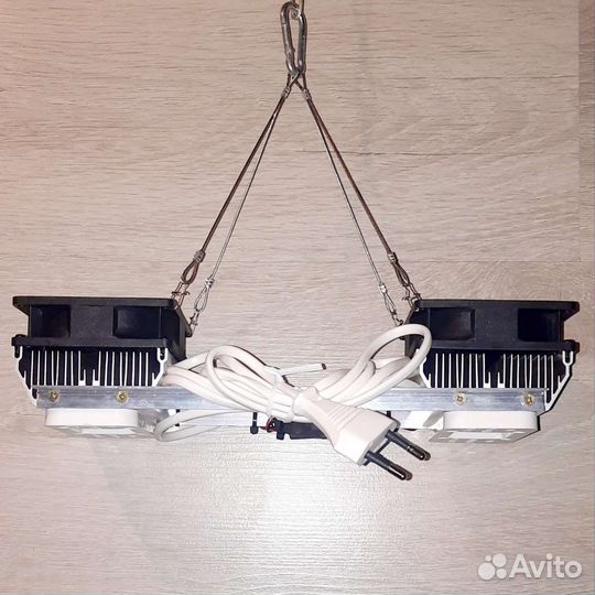 Светильник Фито светодиодный для растений 100Вт