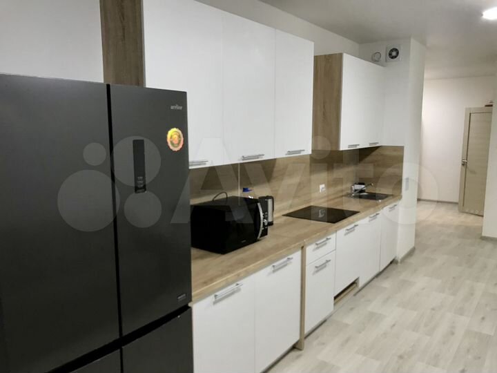 2-к. квартира, 70 м², 1/4 эт.