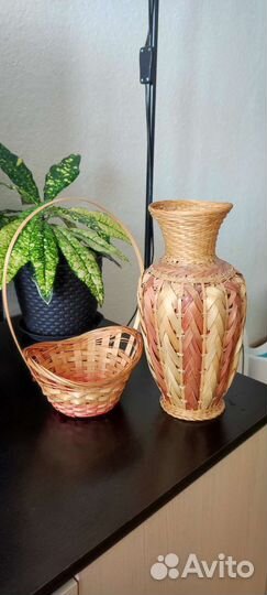 Плетёная ваза