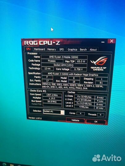 Материнская плата с процессором Ryzen 3 3200g