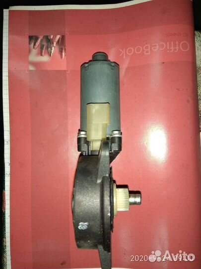 Моторчик стеклоподъёмника