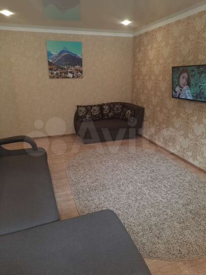 2-к. квартира, 54 м², 4/9 эт.