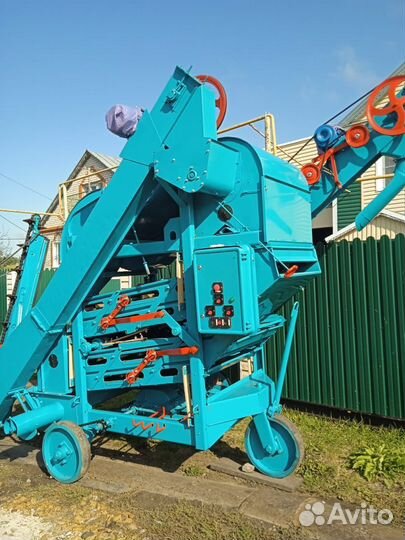 Зерноочиститель Воронежсельмаш ОВС-25, 2011