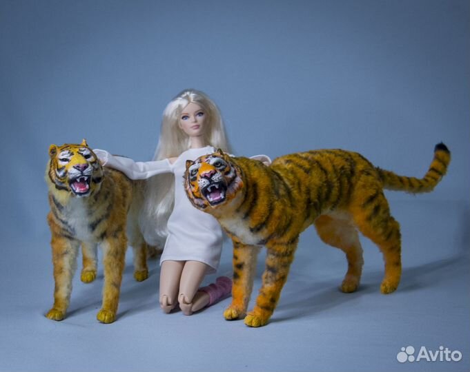 Тигр интерьерная игрушка 1/6 подвижная