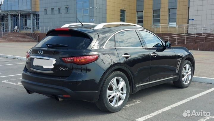 Infiniti QX70 3.0 AT, 2015, 260 070 км