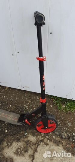 Самокат взрослый складывающийся бу